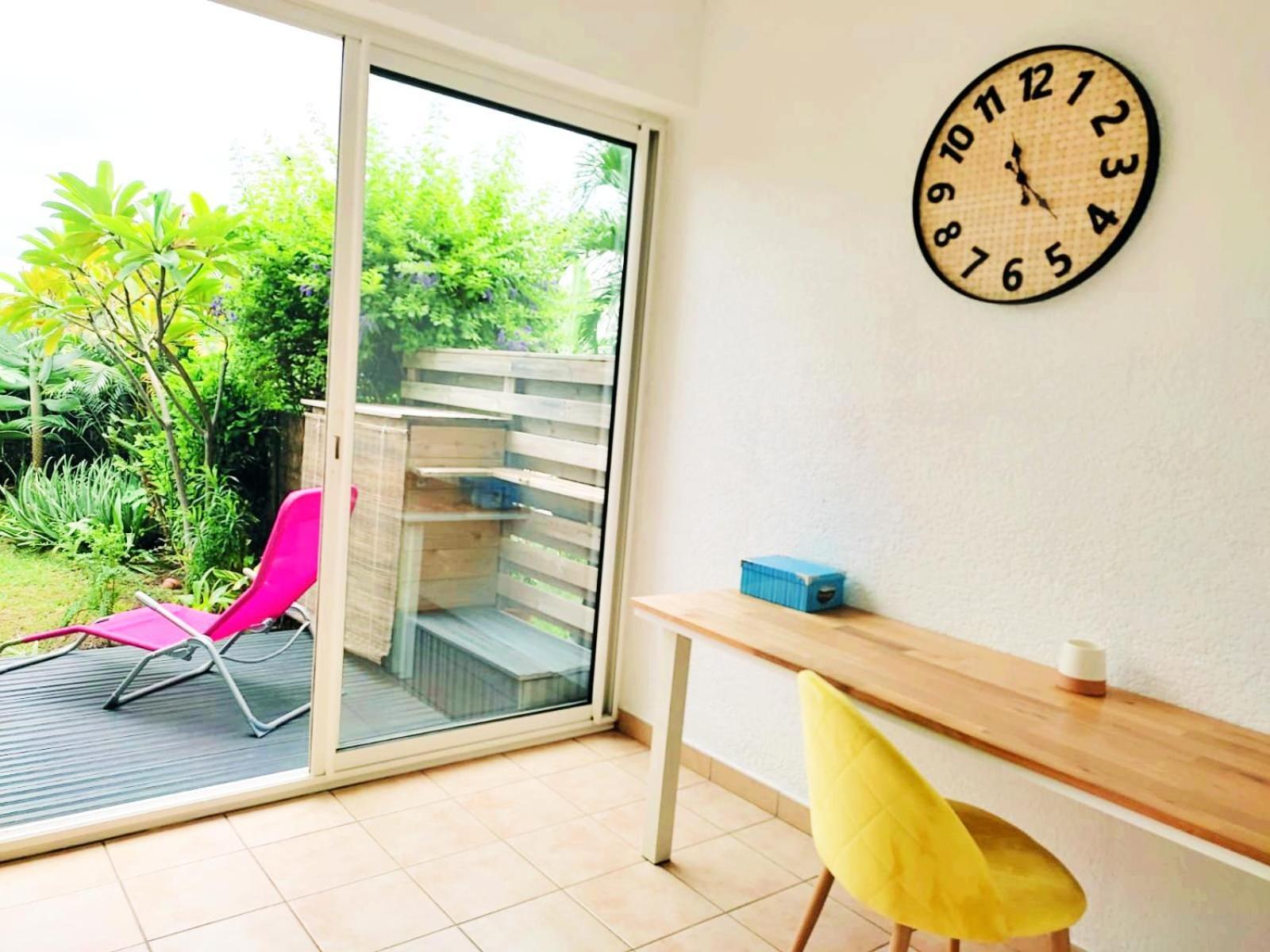 Le Jardin Des Tuit Tuit * Vue Mer * Cozy サン・ル エクステリア 写真